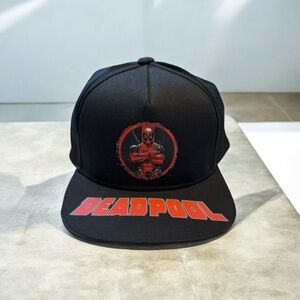 🆕Mens | Deadpool Black Snapback Hat
